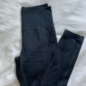 Girlfriend collective compressive legging